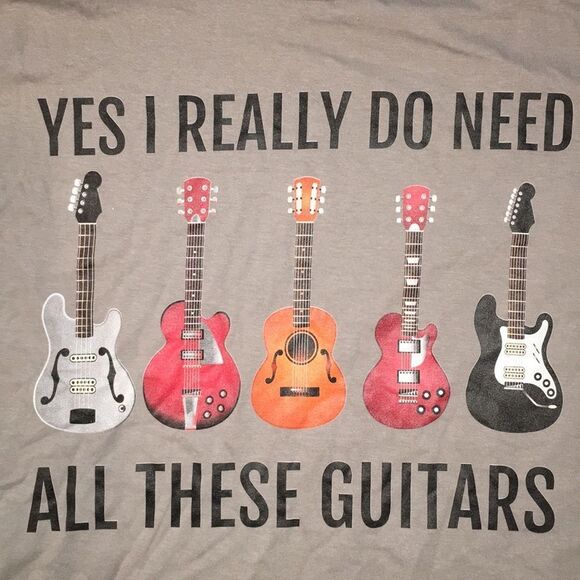 Yes I really need all these guitars music t shirt - Picture 1 of 2